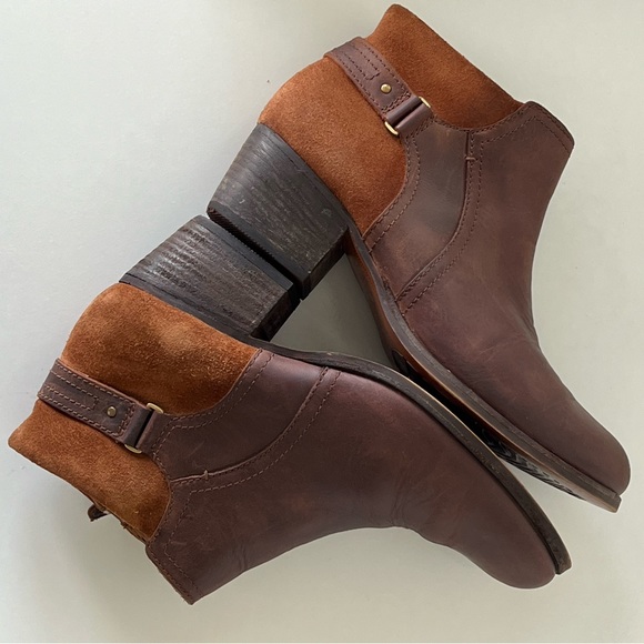 Clarks Maypearl Lilac Cognac Brown Leather Camel Ankle Boots Bootie Size 9.5 - Picture 6 of 16